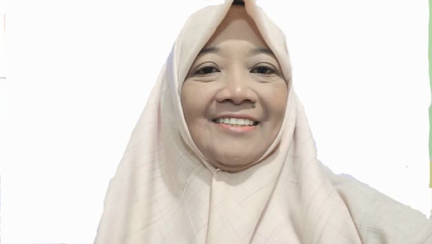 Juniawati, akademisi IAIN Pontianak yang merupakan salah satu mediator dan pembina Rumah Baca Hikmah Nur Beting